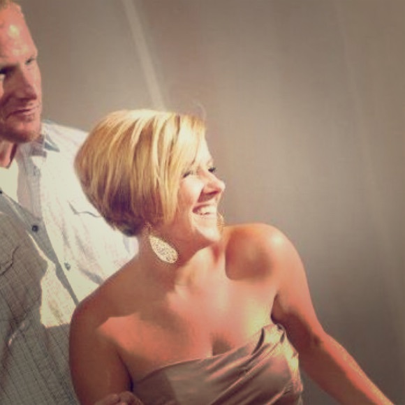 Meet your Posher, Shannon - Picture 1 of 1